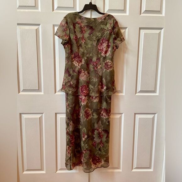 GREEN WITH PINK FLOWERS CHIFFON DRESS WITH SHORT SLEEVES by MISS DORBY SIZE 18 - Picture 5 of 6